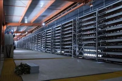 Modern Cryptocurrency Mining Farm with Rows of High-Tech Rigs